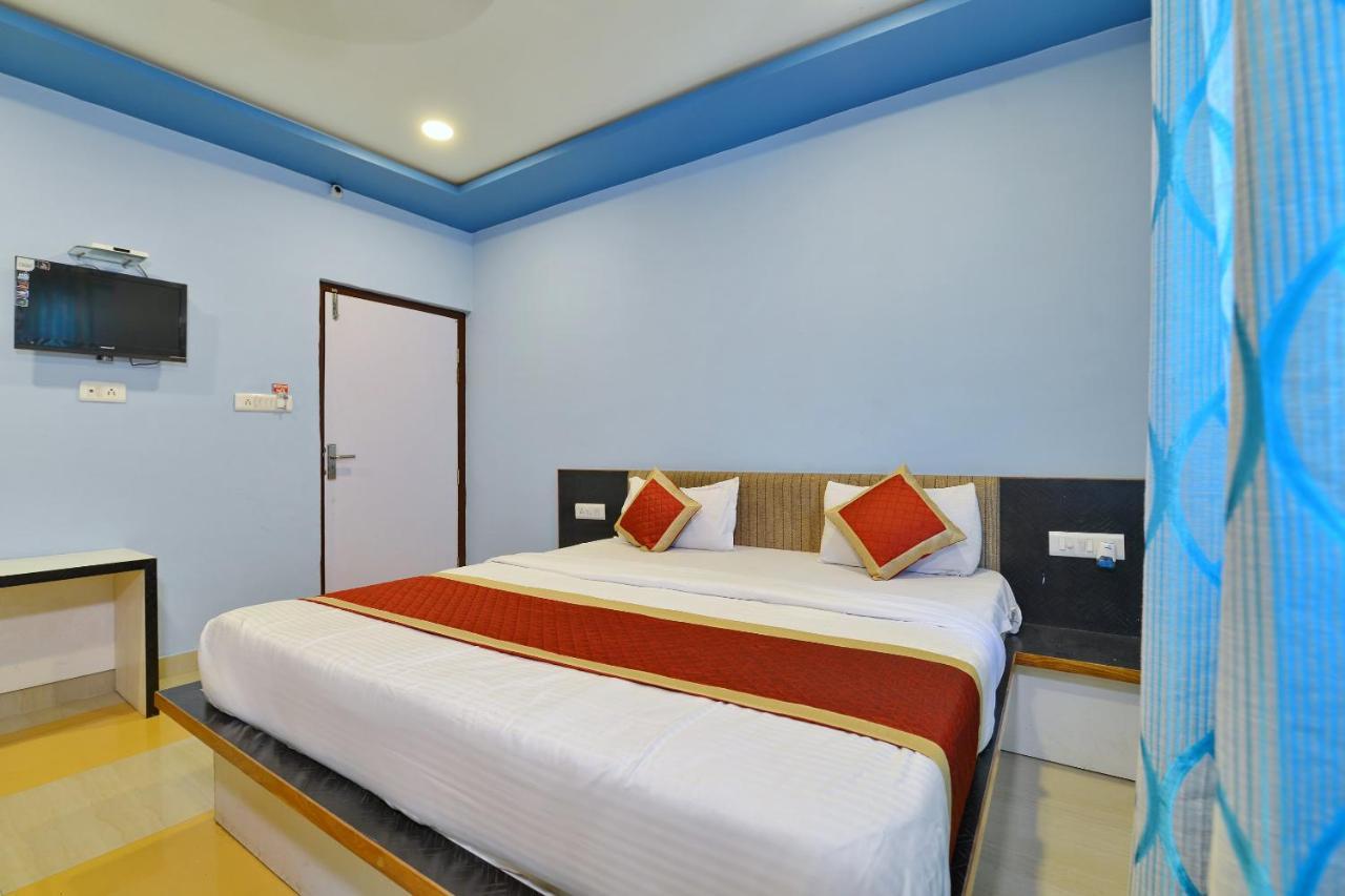 Oyo 2061 Hotel New Holiday Inn Аджмер Екстер'єр фото